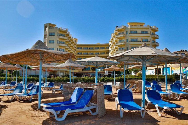 Hotel Magic Beach Resort - 